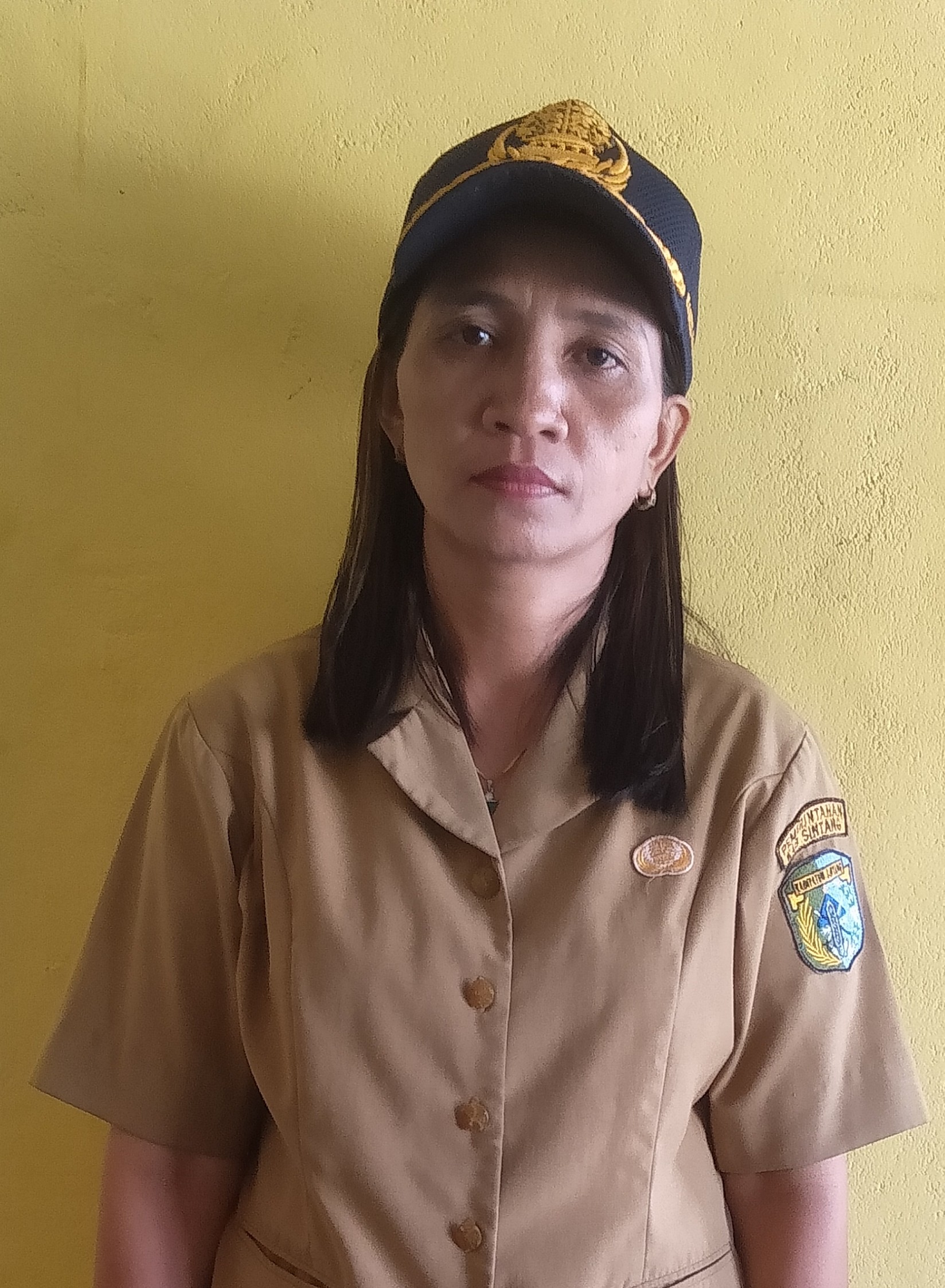 YOHANA FRANSISCA HAPUI